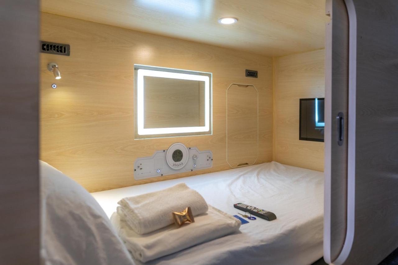 Hostelit, Capsule * Santa Cruz de la Palma (Isla de la Palma)